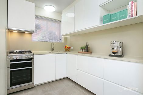 Property photo of 19/8 St Helena Parade Eastlakes NSW 2018