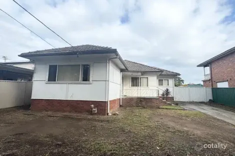 Property photo of 17A Chetwynd Road Merrylands NSW 2160