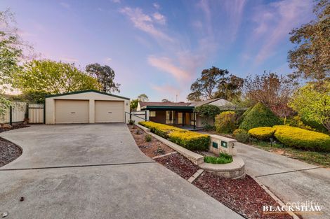 Property photo of 2 Reeves Street Wanniassa ACT 2903