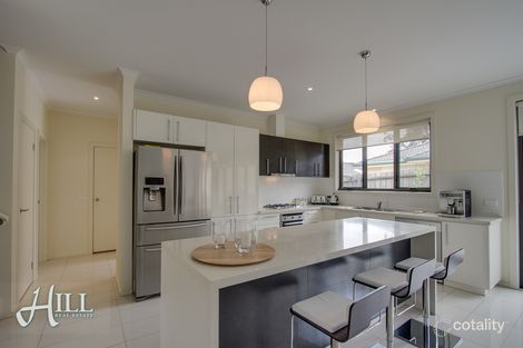 Property photo of 2/18 Stamford Crescent Rowville VIC 3178