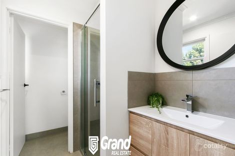 Property photo of 7 Heather Grove Traralgon VIC 3844