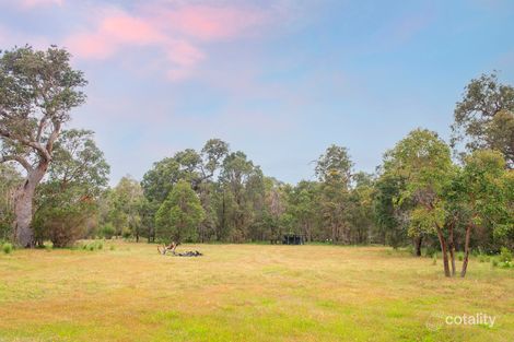 Property photo of 8 Old Mill Grove Quindalup WA 6281