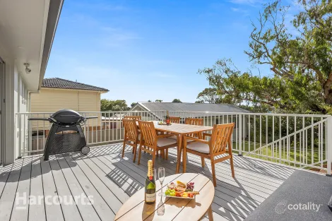 Property photo of 20 Attunga Avenue Kiama Heights NSW 2533