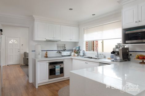 Property photo of 5 Border Place Meadow Heights VIC 3048