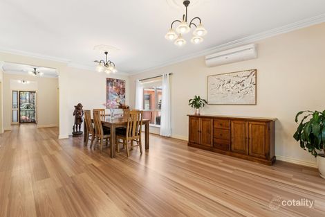 Property photo of 12 Solomon Drive Cairnlea VIC 3023