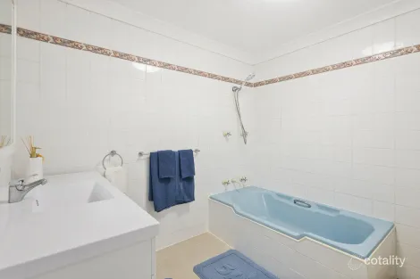 Property photo of 22 Malcolm Avenue Cringila NSW 2502