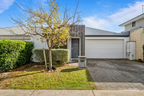 Property photo of 22 Gowrie Approach Canning Vale WA 6155