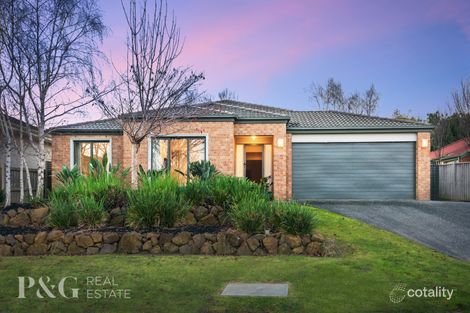 Property photo of 10 Bordeaux Grove Narre Warren South VIC 3805