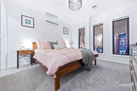 Property photo of 35 Cafardi Boulevard Keysborough VIC 3173