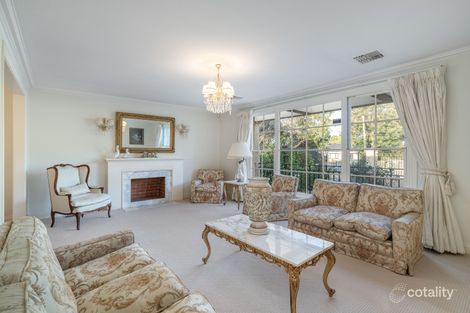 Property photo of 40 Viewhill Road Balwyn North VIC 3104