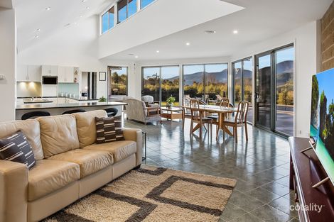 Property photo of 3 Bluegum Court Bright VIC 3741