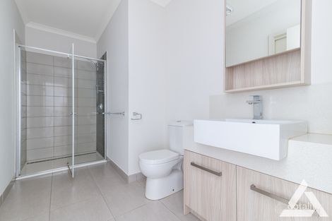 Property photo of 304/416-420 Ferntree Gully Road Notting Hill VIC 3168