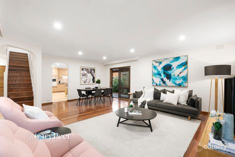 Property photo of 2/42 Railway Road Carnegie VIC 3163