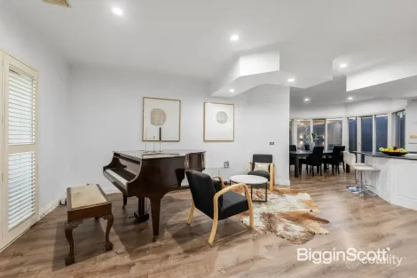 Property photo of 13 Hillhouse Road Templestowe VIC 3106