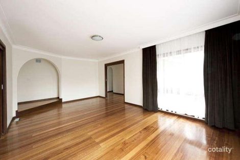 Property photo of 83 Dunvegan Crescent Macleod VIC 3085