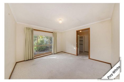 Property photo of 8 Birch Way Jerrabomberra NSW 2619