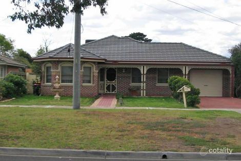 48 Wood St, Avondale Heights, VIC 3034