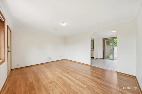 Property photo of 3/110 Hoxton Park Road Lurnea NSW 2170