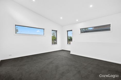 Property photo of 2/230 Eastbourne Road Rosebud VIC 3939