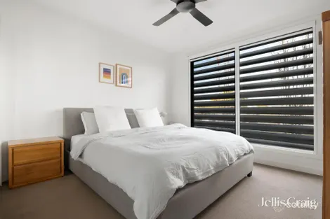 Property photo of 4 Ross Street Newport VIC 3015