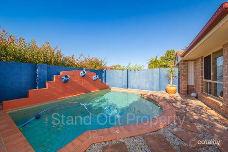 Property photo of 32 Carpenter Way Sandstone Point QLD 4511