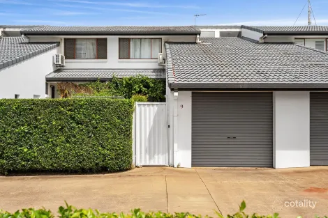 Property photo of 9/2-34 Karbunya Street Mermaid Waters QLD 4218