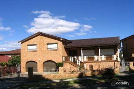 2 Beckhaus St, St Johns Park, NSW 2176