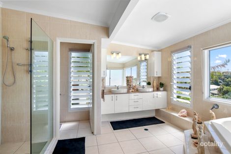 Property photo of 13 Seagull Avenue Aroona QLD 4551