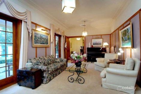 Property photo of 30 Beresford Terrace Coorparoo QLD 4151