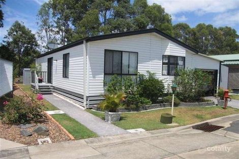 15 Elizabeth St, Urangan, QLD 4655