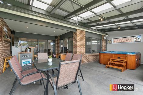 Property photo of 8 Oceanic Drive Inverloch VIC 3996