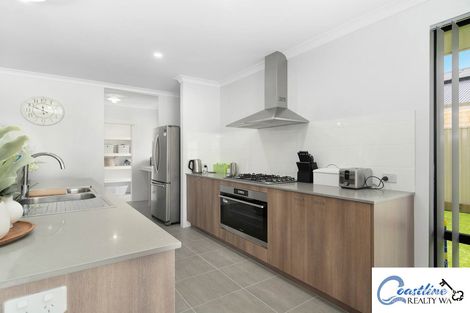 33 Balladonia Pde, Dawesville, WA 6211