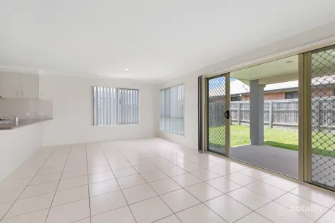 Property photo of 32 Butternut Circuit Thornlands QLD 4164