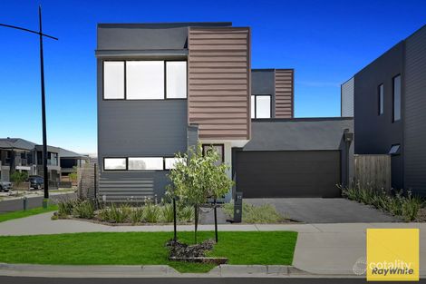 92 Verona Cres, Fraser Rise, VIC 3336