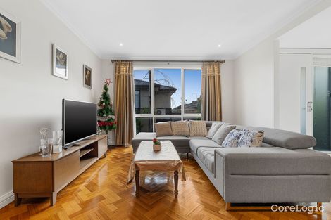 Property photo of 2/16-18 Whittens Lane Doncaster VIC 3108