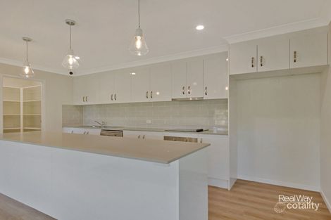 Property photo of 1 Dawn Drive Glenvale QLD 4350