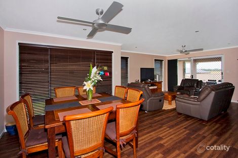 Property photo of 46 Lennox Circuit Pottsville NSW 2489