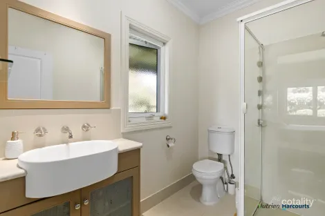 Property photo of 26 Yarck Village Place Yarck VIC 3719