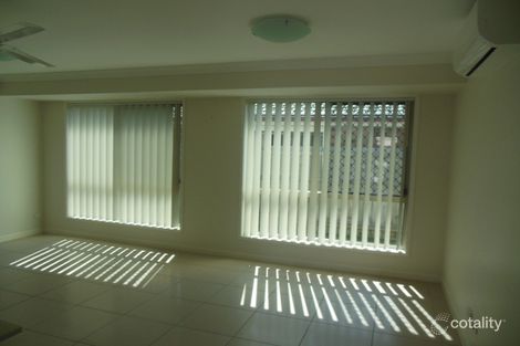 Property photo of 5/12 Second Avenue Beachmere QLD 4510