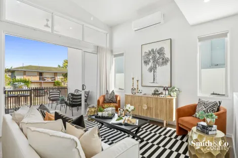 Property photo of 1/27 Ferguson Avenue Labrador QLD 4215