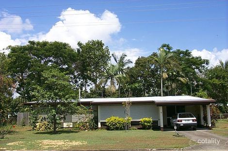 9 Fern St, Holloways Beach, QLD 4878