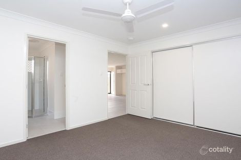 2/2 Karumba Way, Holmview, QLD 4207