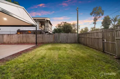 Property photo of 41 Logan Avenue Oxley QLD 4075