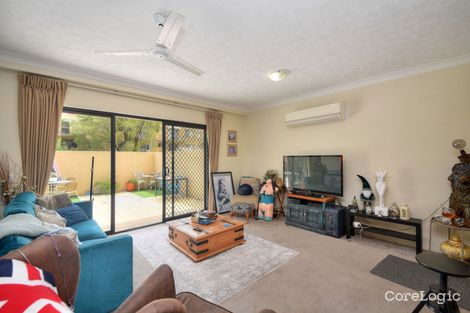 Property photo of 4/12-14 Bradford Street Labrador QLD 4215