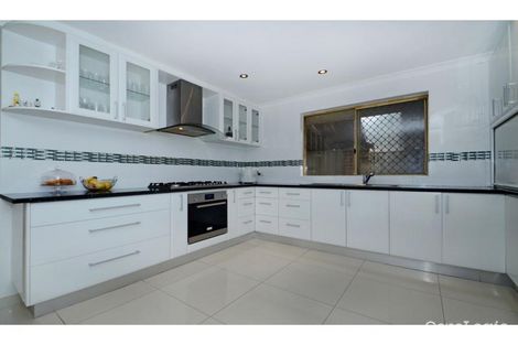 Property photo of 25 River Fig Place Alexander Heights WA 6064