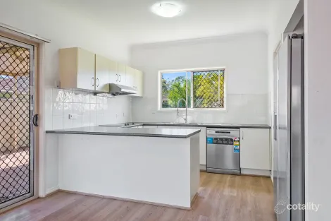 Property photo of 4 Arvin Close Calamvale QLD 4116