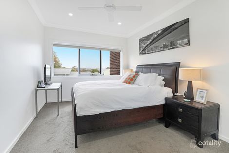 Property photo of 3/30 Carr Parade Unanderra NSW 2526