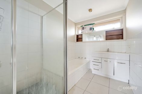 Property photo of 4 Filer Court Keysborough VIC 3173