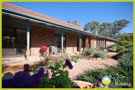 82 Cooper Rd, Wamboin, NSW 2620