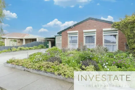 3 Argyle Cres, Werribee, VIC 3030